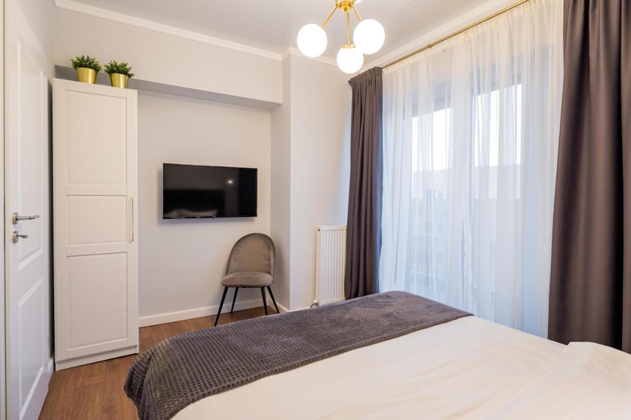 Golden Mirage Sunset Apartment Mamaia Esterno foto